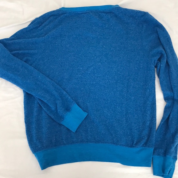 Wildfox swim all day sweatershirt! New - Picture 3 of 3